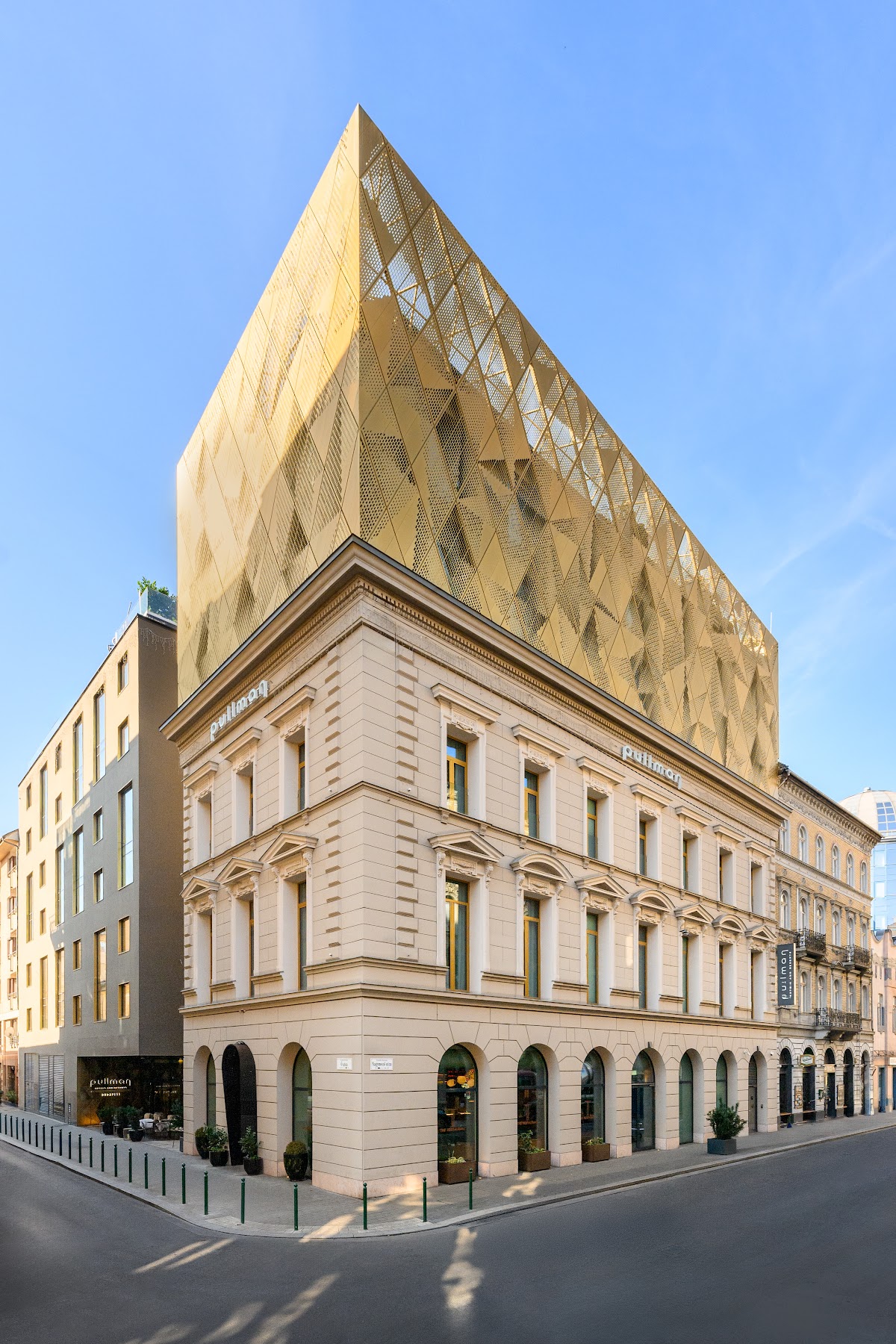 Pullman Budapest