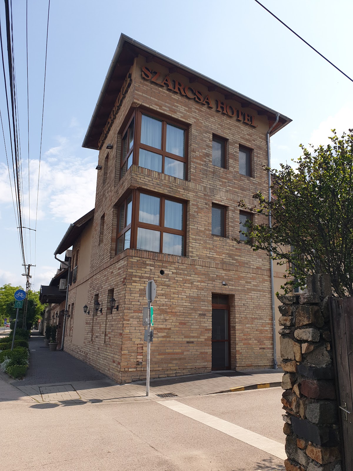 Szárcsa Hotel Székesfehérvár