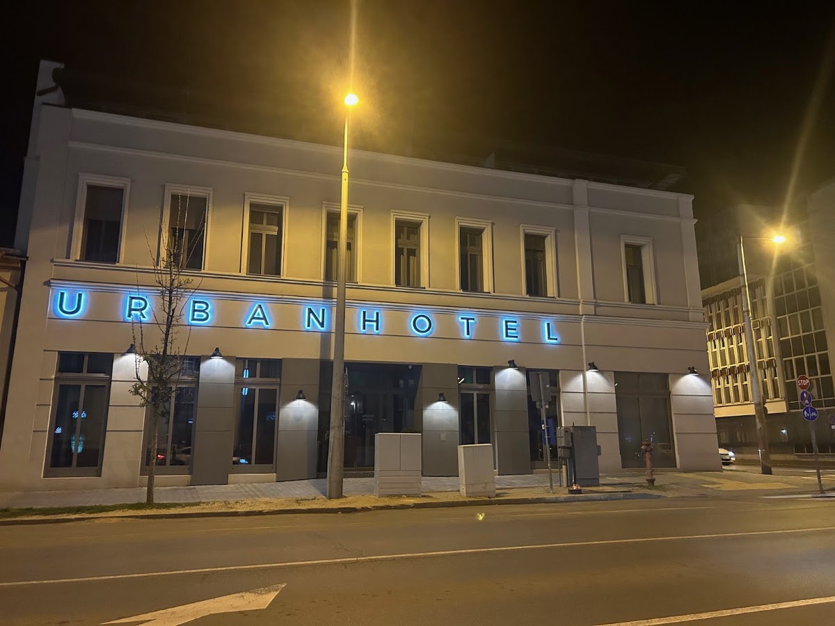Urban Hotel
