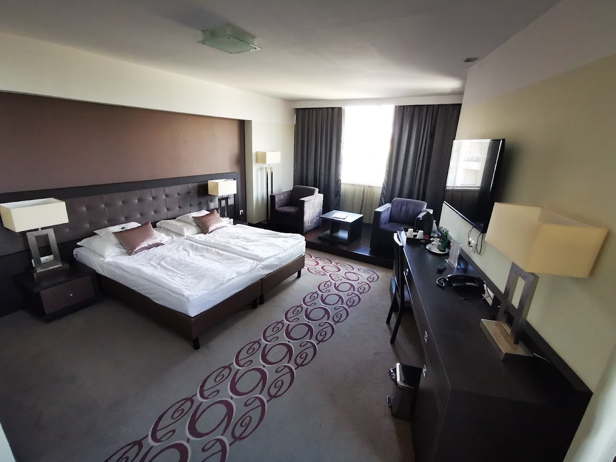 Gunaras Resort Spa Hotel