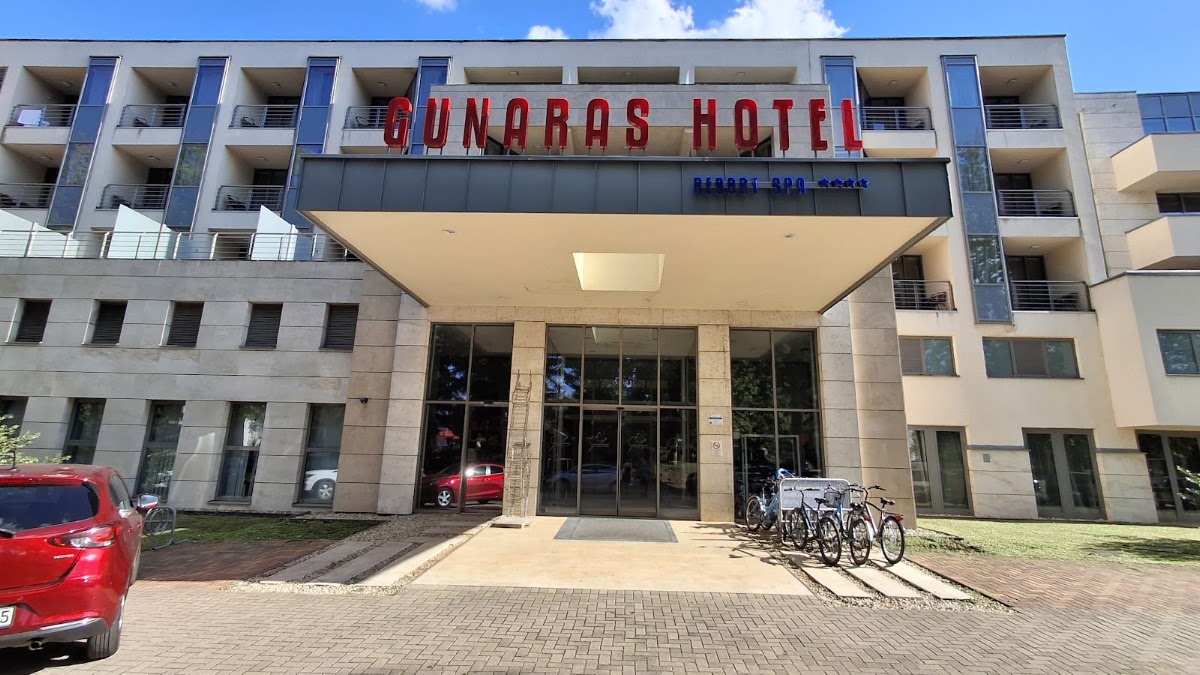 Gunaras Resort Spa Hotel