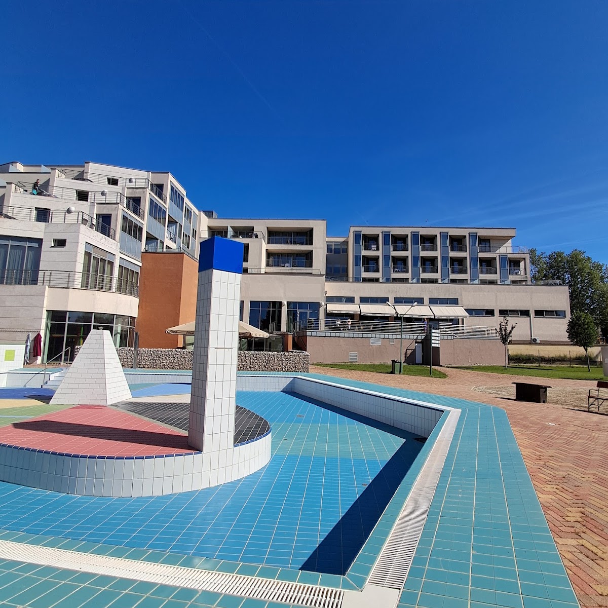 Gunaras Resort Spa Hotel