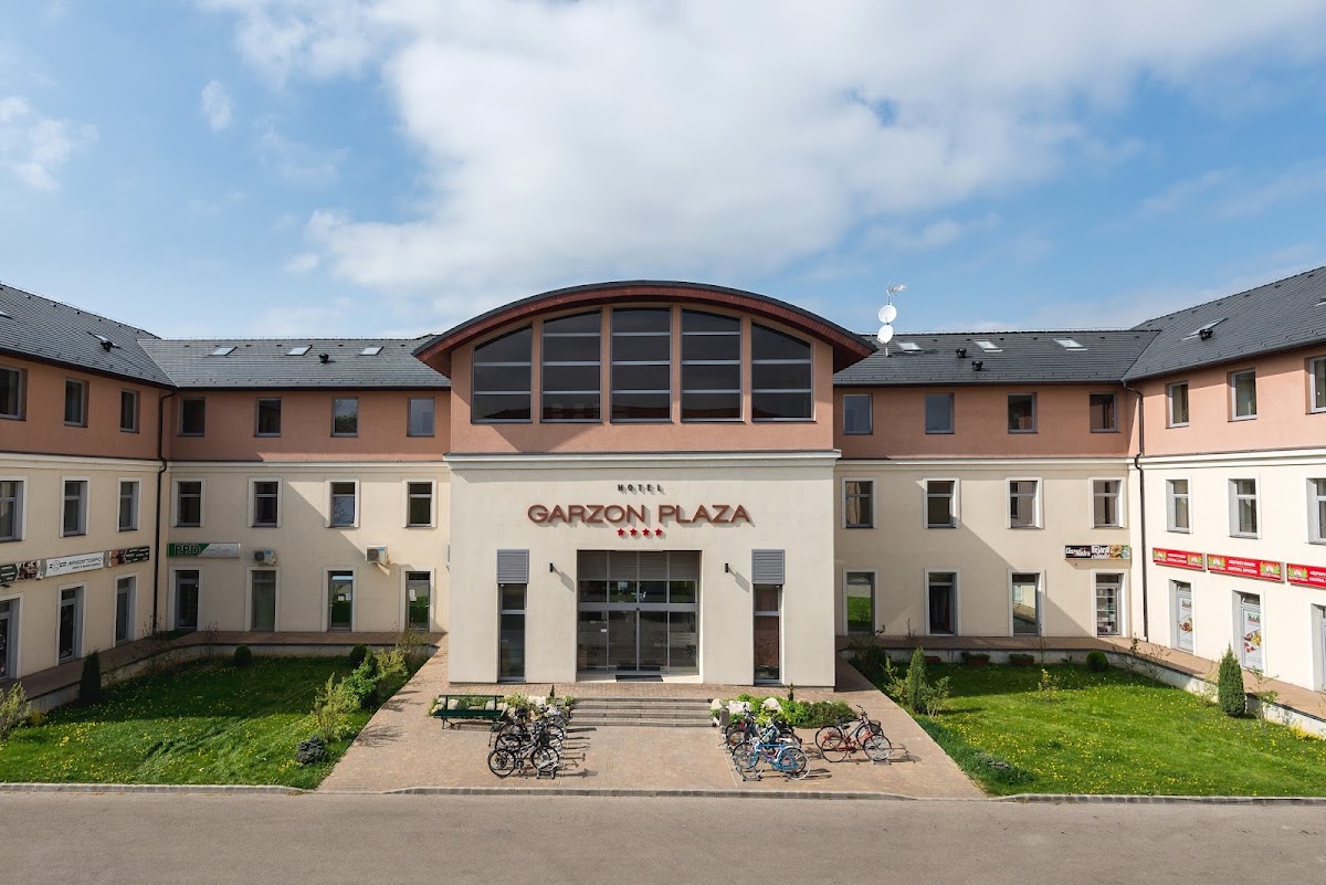 Hotel Garzon Plaza