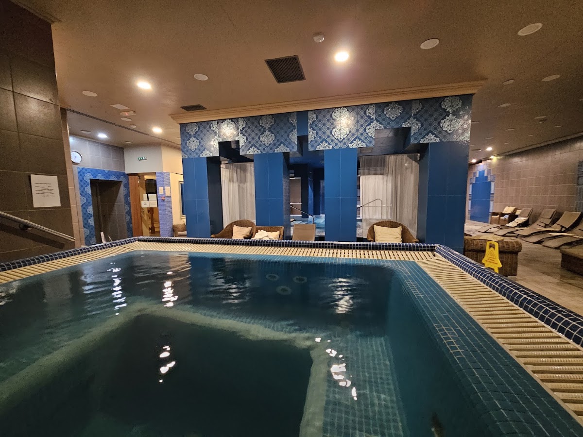 Golden Ball Club Hotel & Fitness