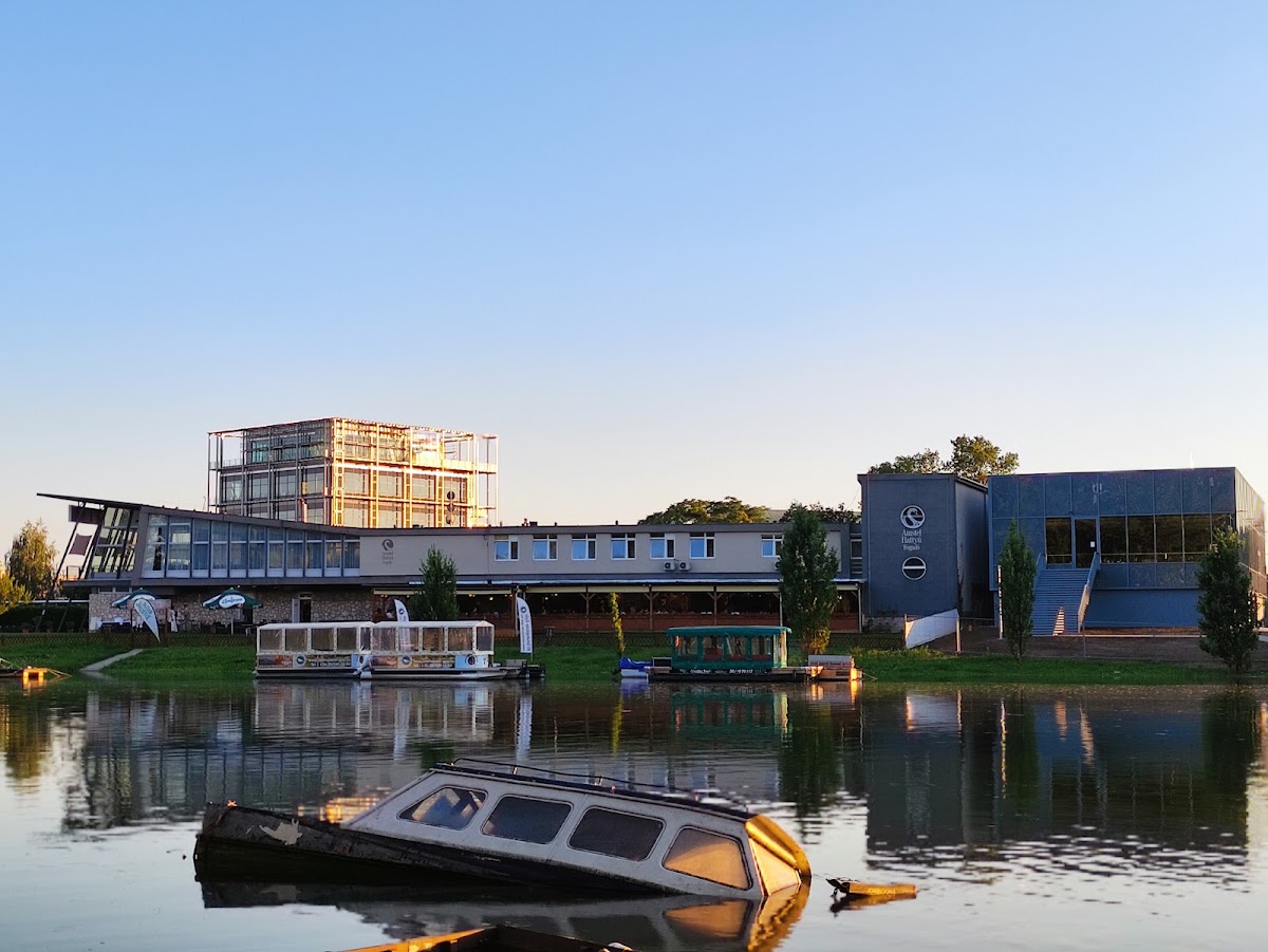 Amstel Swan Inn
