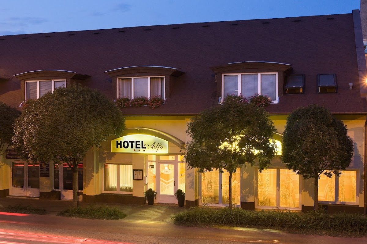 Alfa Hotel