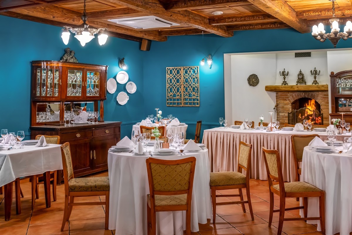 Szárcsa Hotel Székesfehérvár