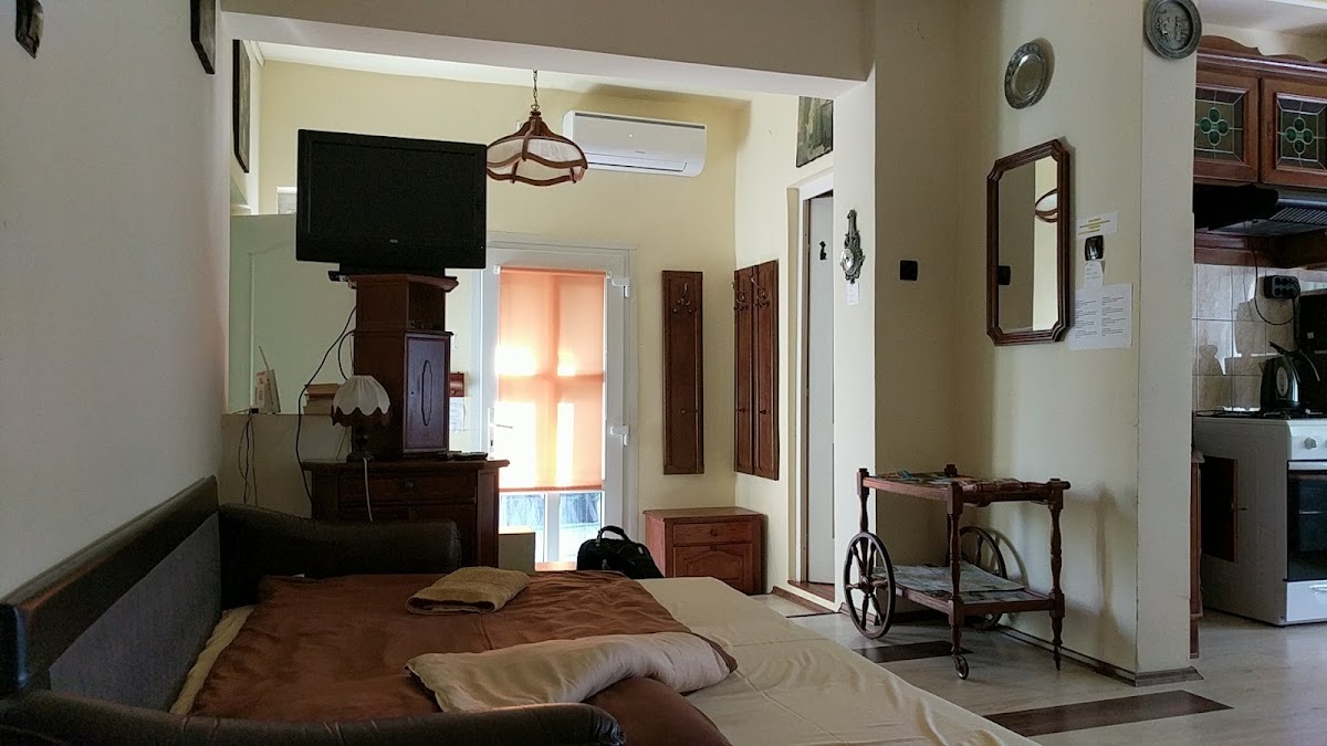 Ruttkai Guest House