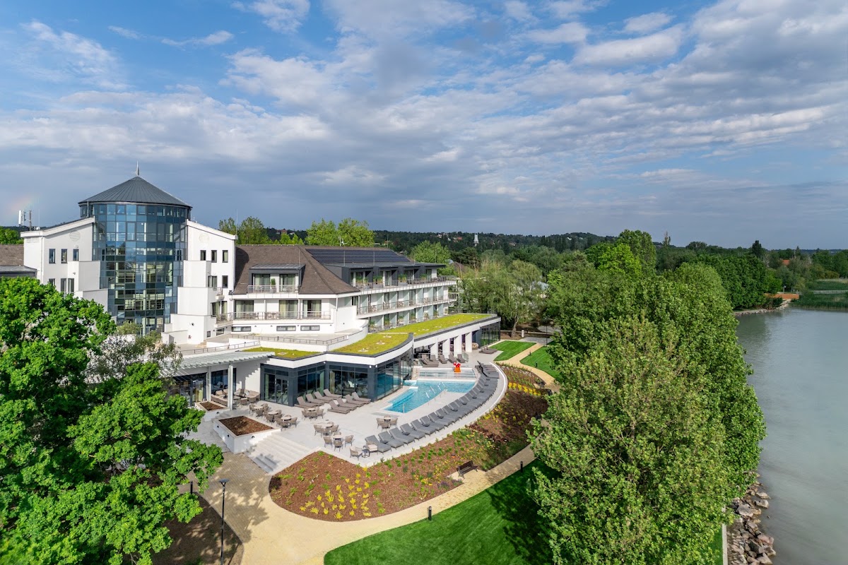 Kenese Bay Garden Resort & Conference
