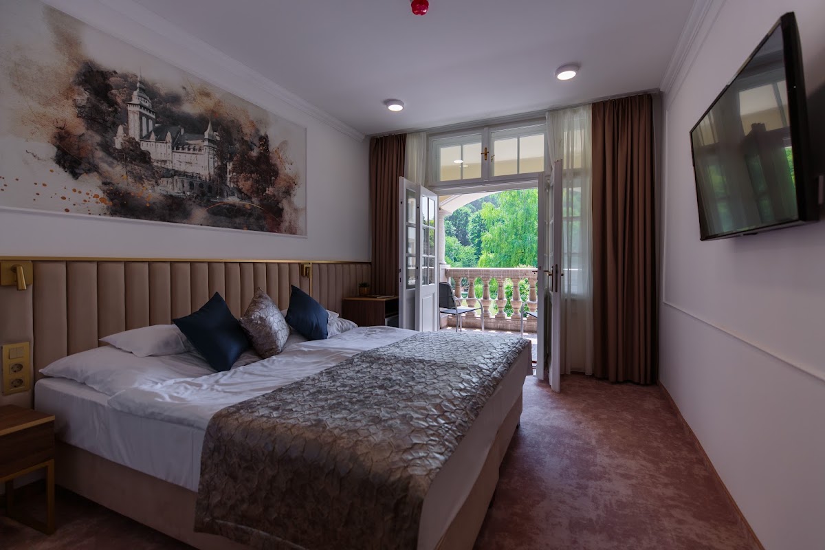 Hunguest Hotel Palota