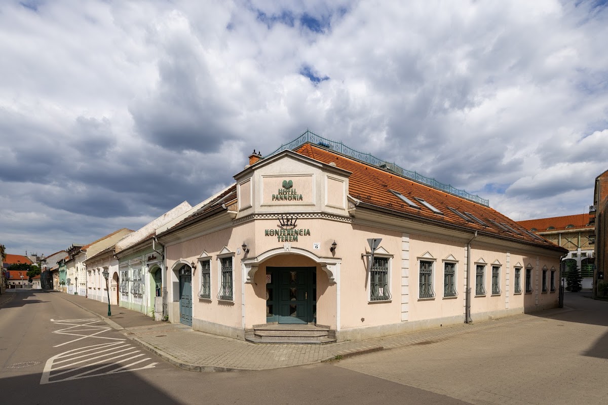 Hotel Pannonia
