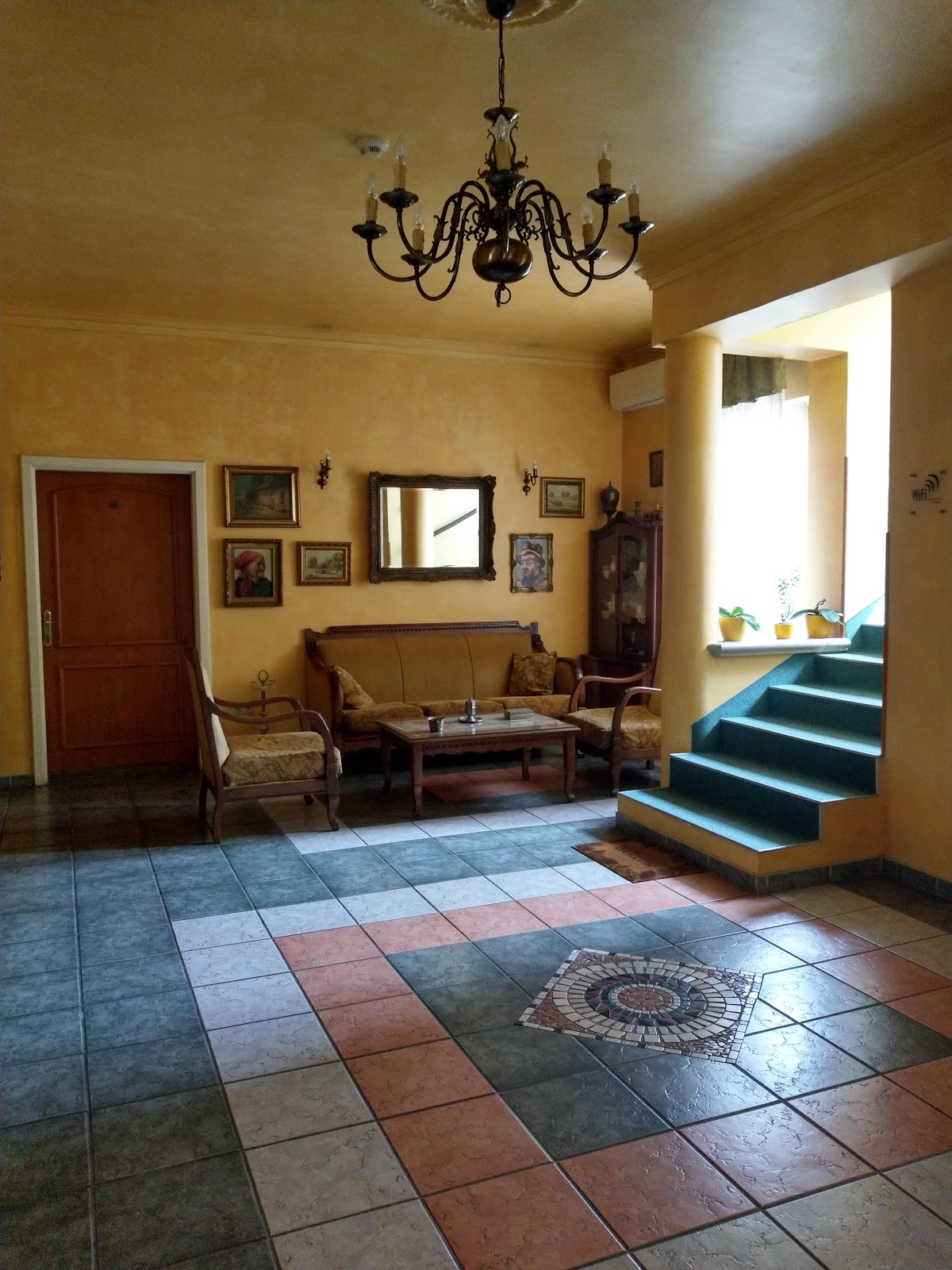 Lévay Villa Hotel