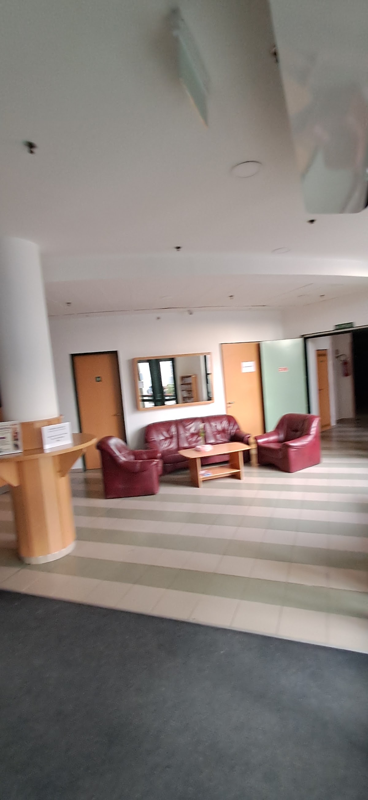 Uni-Hotel