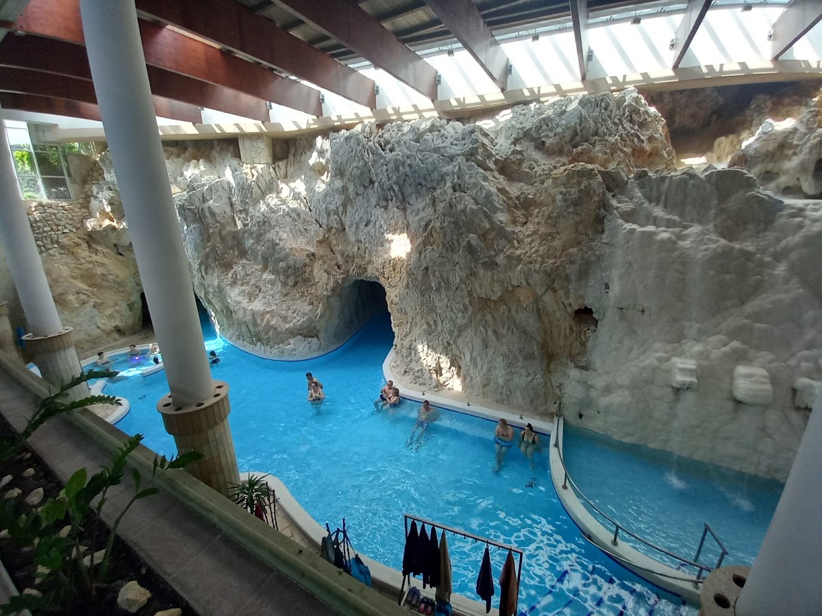 Miskolctapolca Spa and Fitness