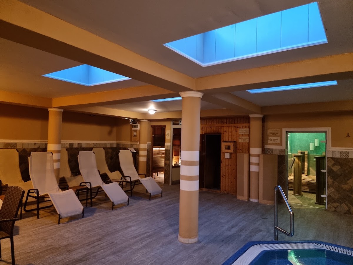 Alfa Hotel and Wellness Center