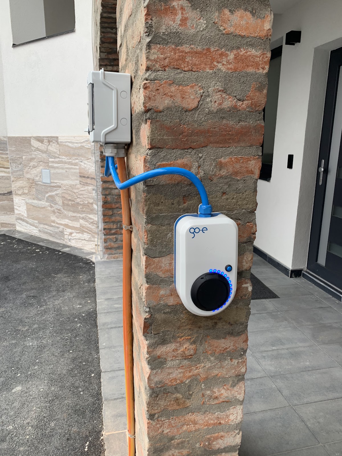 M70 APARTMANHÁZ