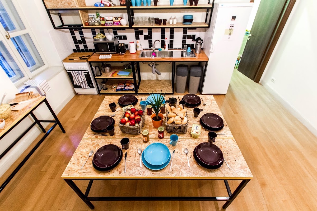 Avenue Hostel