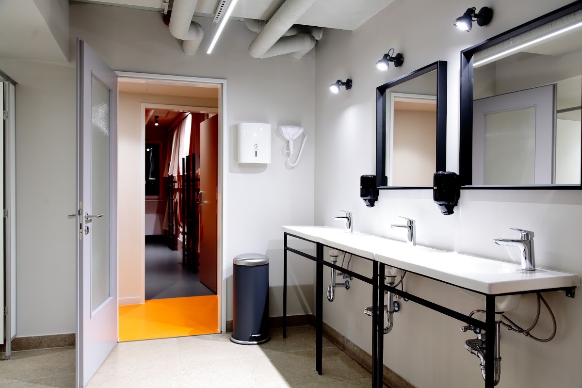 Maverick Central Market | Hostel Budapest