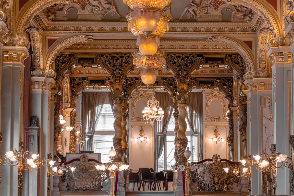 Anantara New York Palace Budapest Hotel