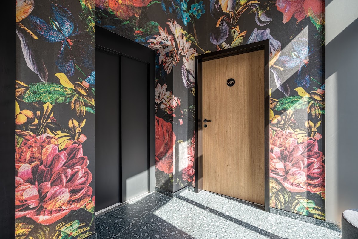 Urban Hotel
