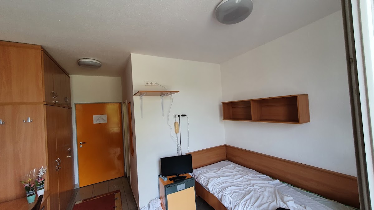 Campus Hotel