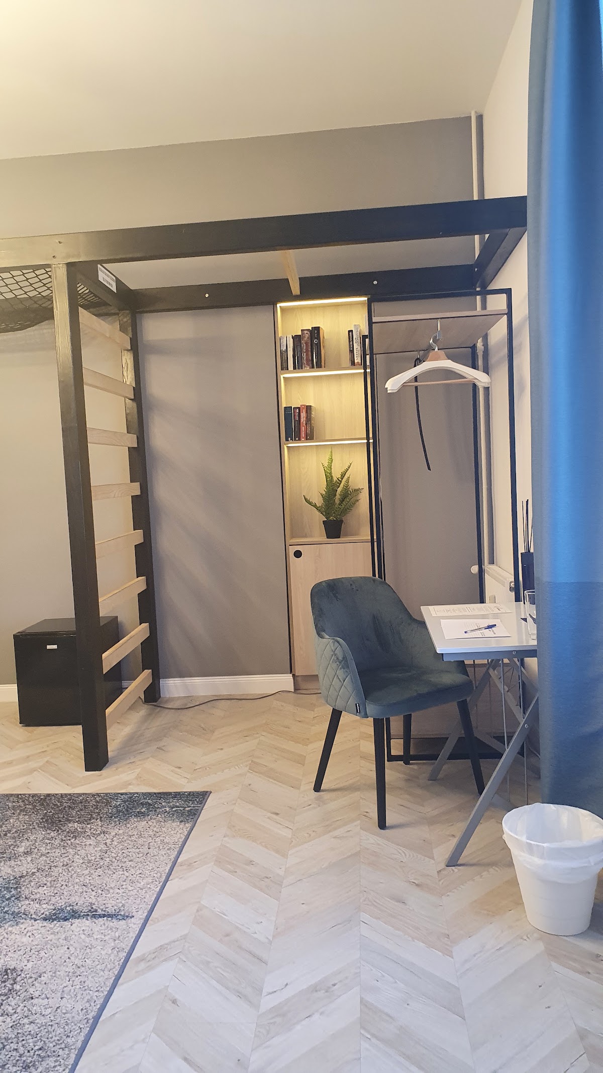 Catalog Boutique Rooms