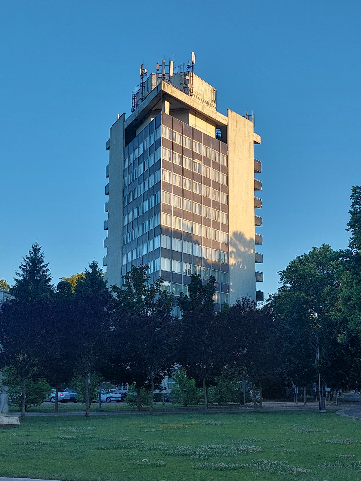 Hotel Grand Forest