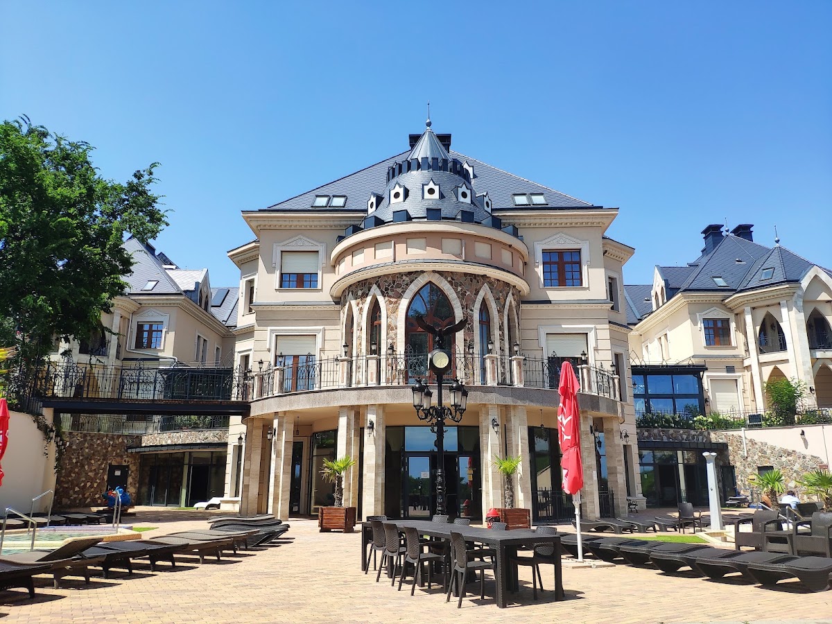 Borostyán Med Hotel
