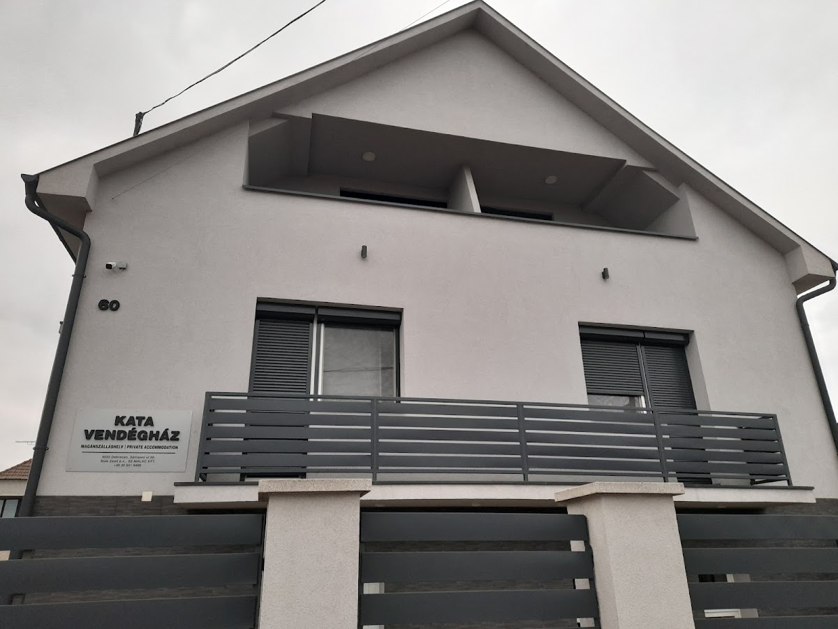 Kata Guest House