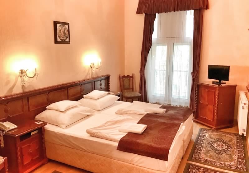 Tisza Hotel