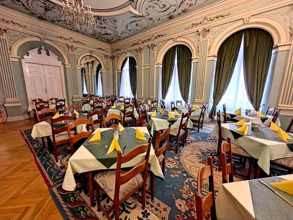 Tisza Hotel