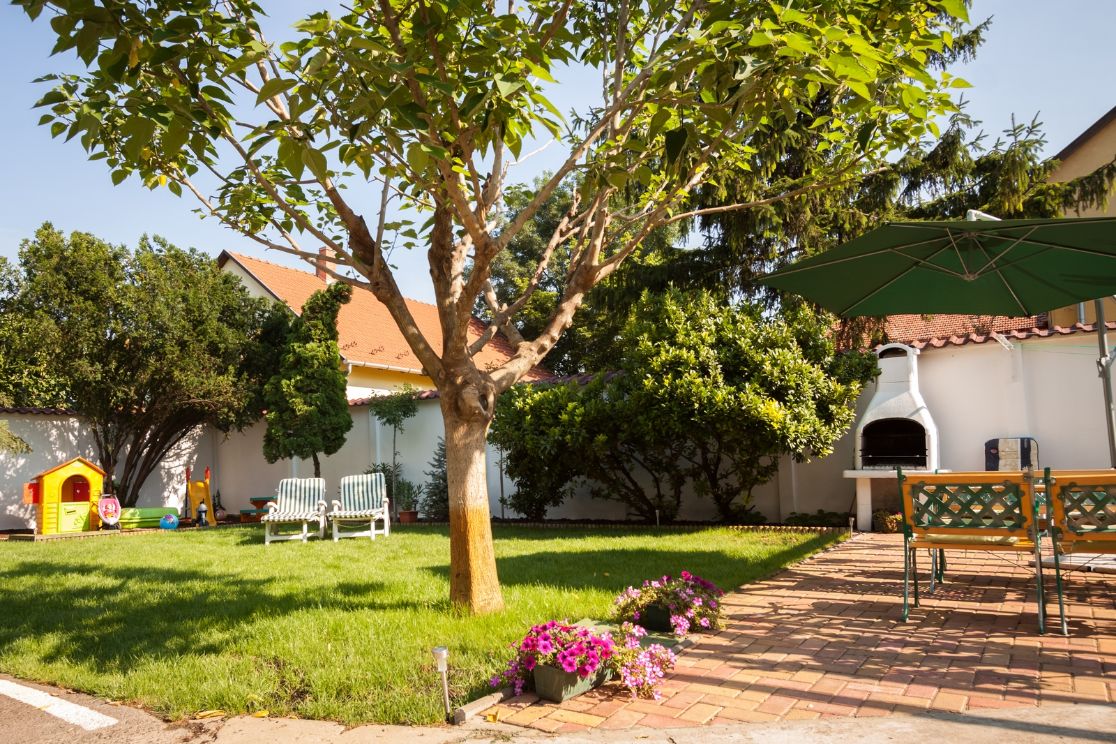 Szivárvány Panzió Szeged