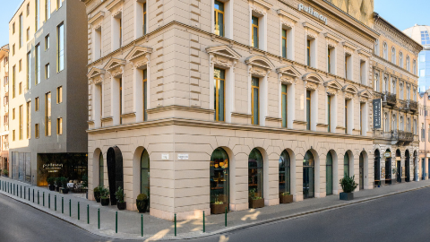 Pullman Budapest