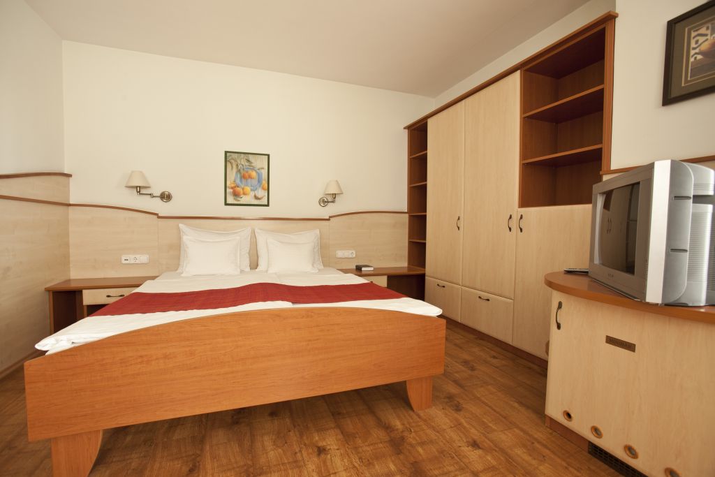 Hotel Makar