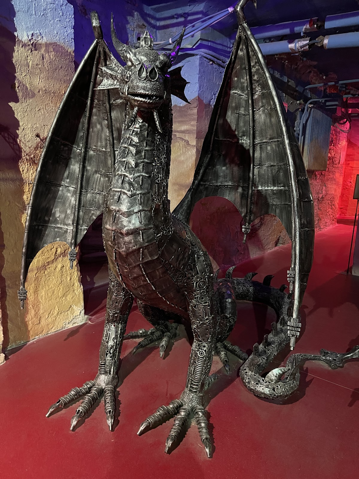 Amazing Metal Art Gallery