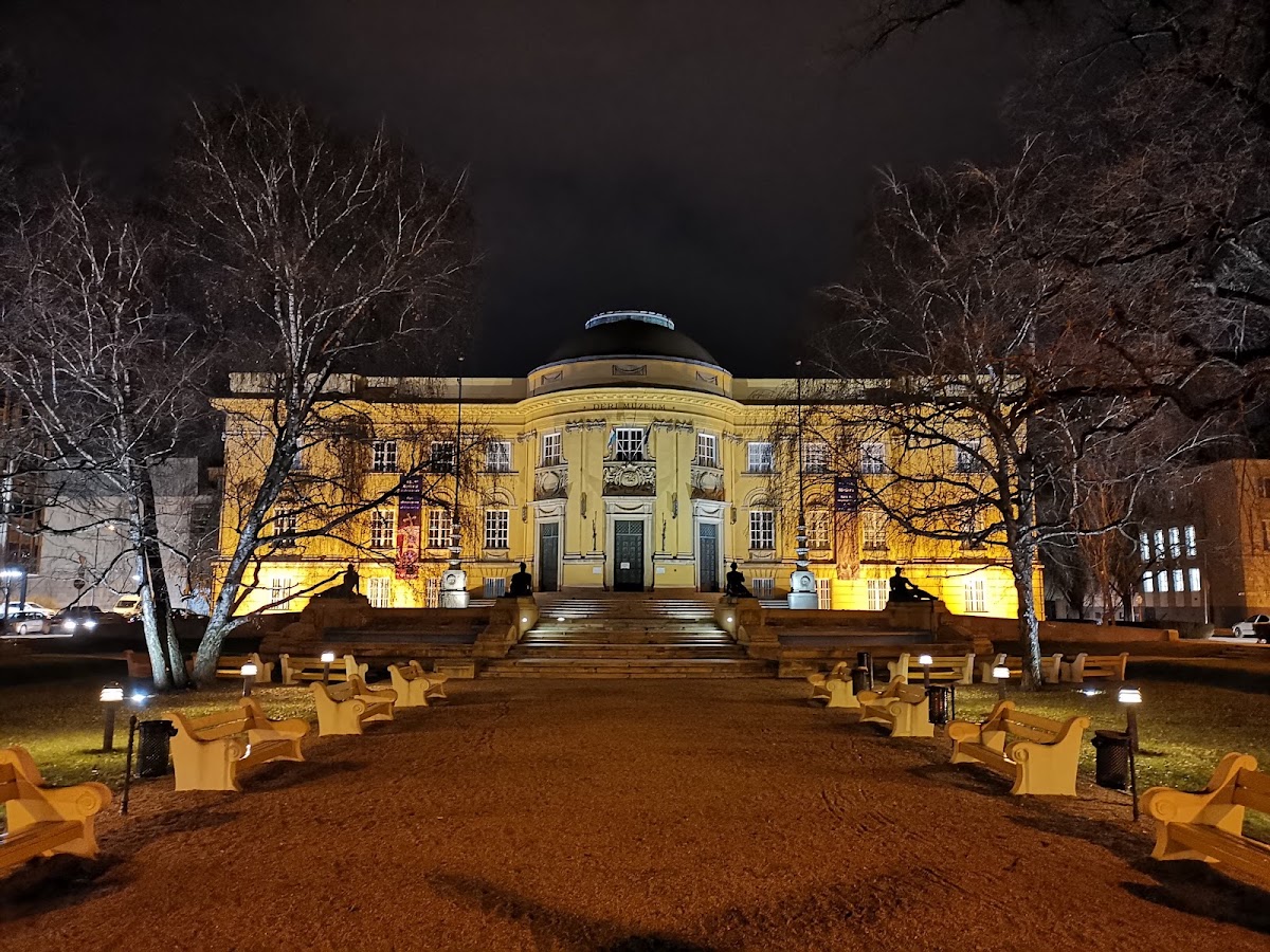 Múzeum park