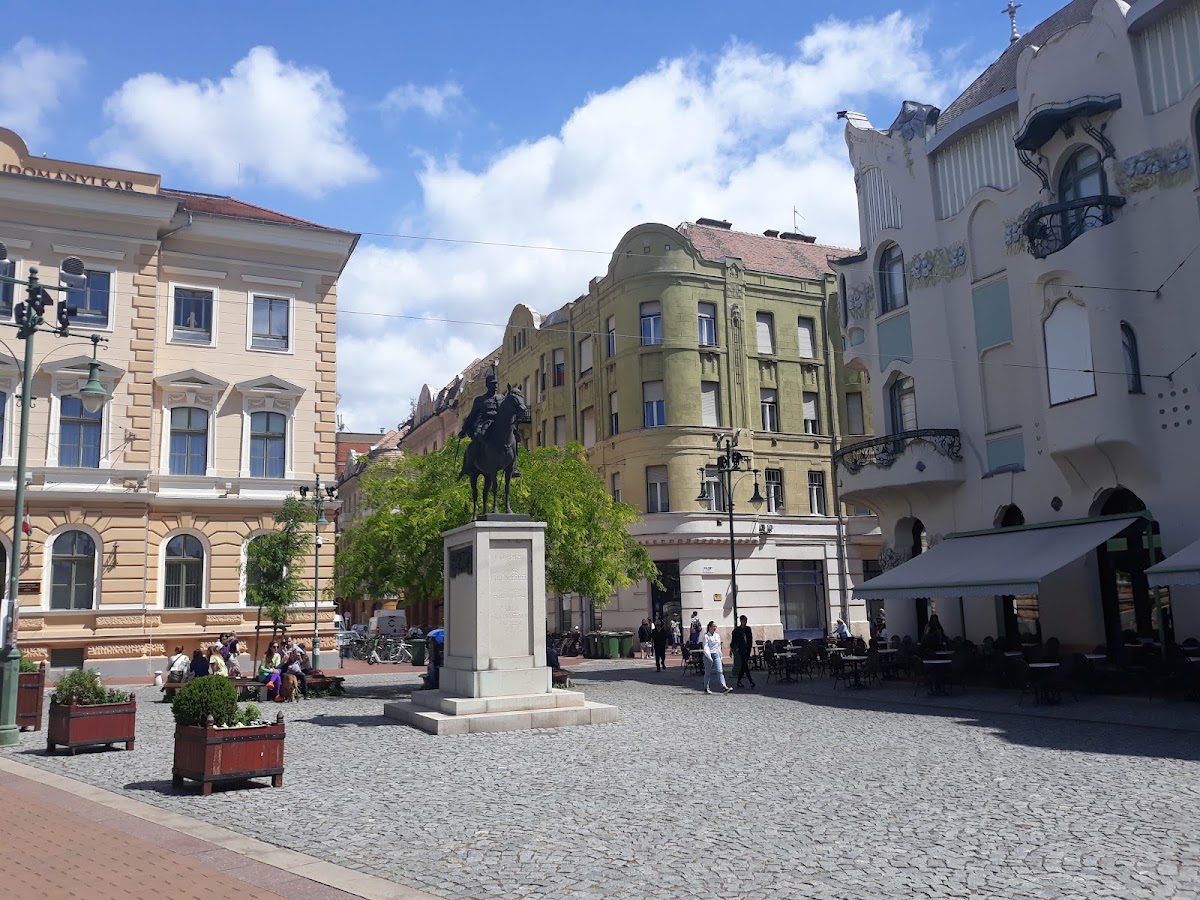 Reök Palace