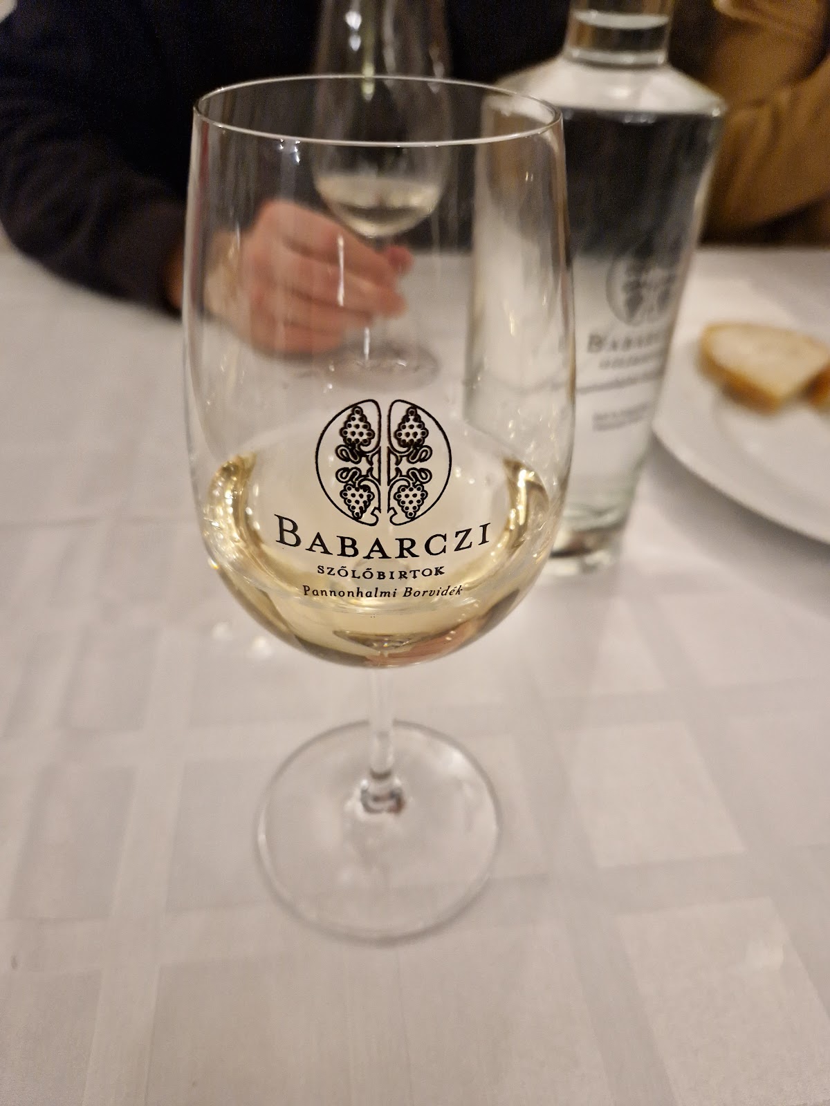 Babarczi pince