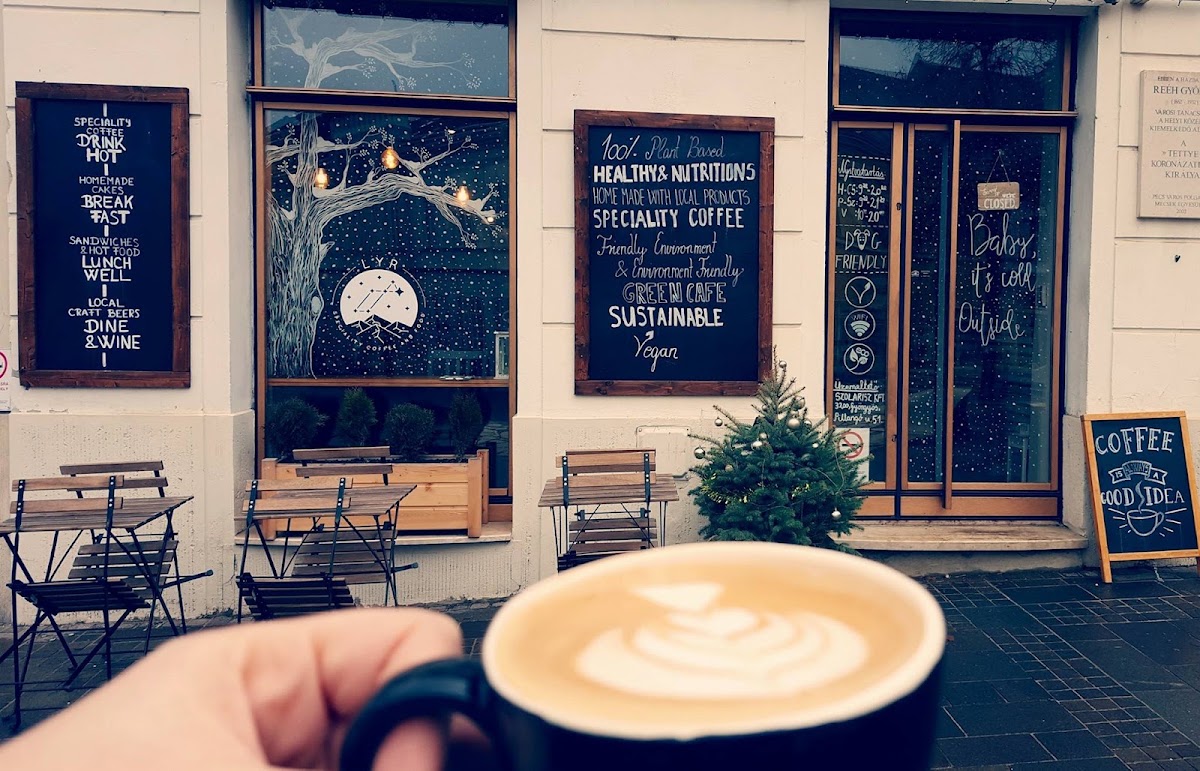 LYR Speciality Coffee and Food