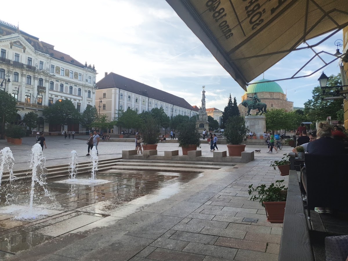 Főtér Bistro & Bar
