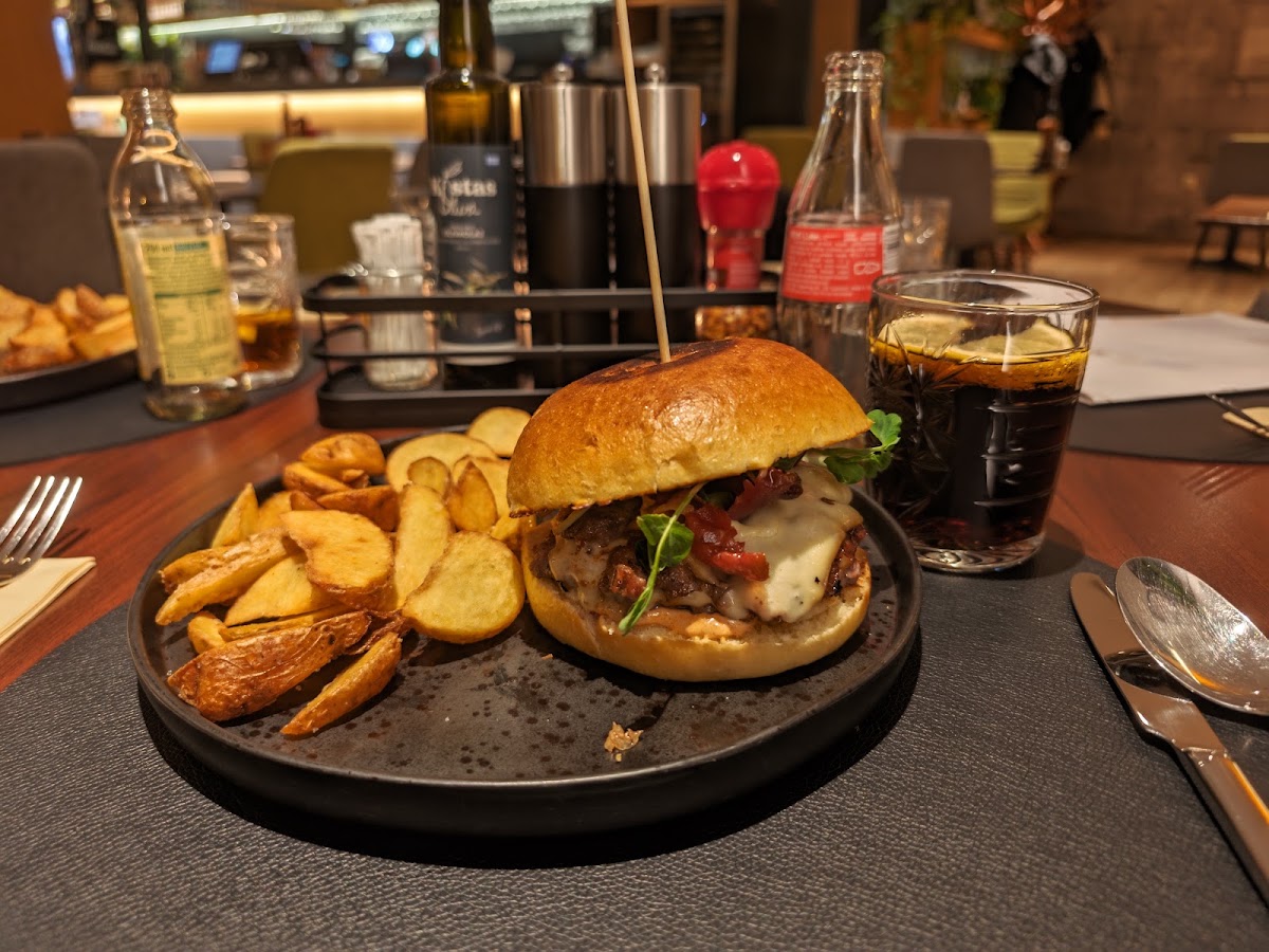 Főtér Bistro & Bar
