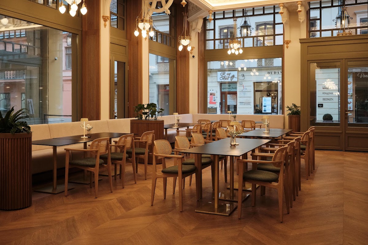 Palatinus Restaurant
