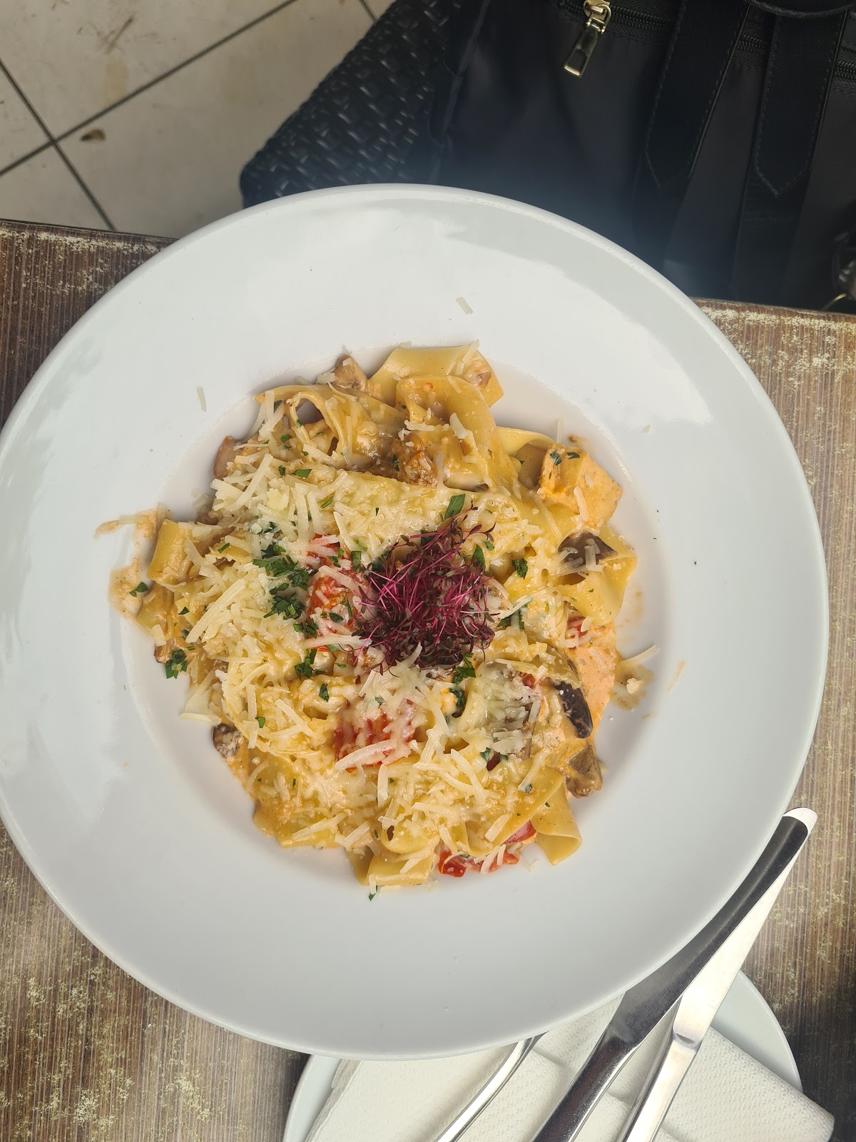 PAULUS RESTAURANT PÉCS