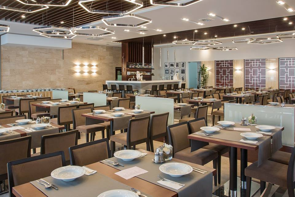 Crystal Restaurant
