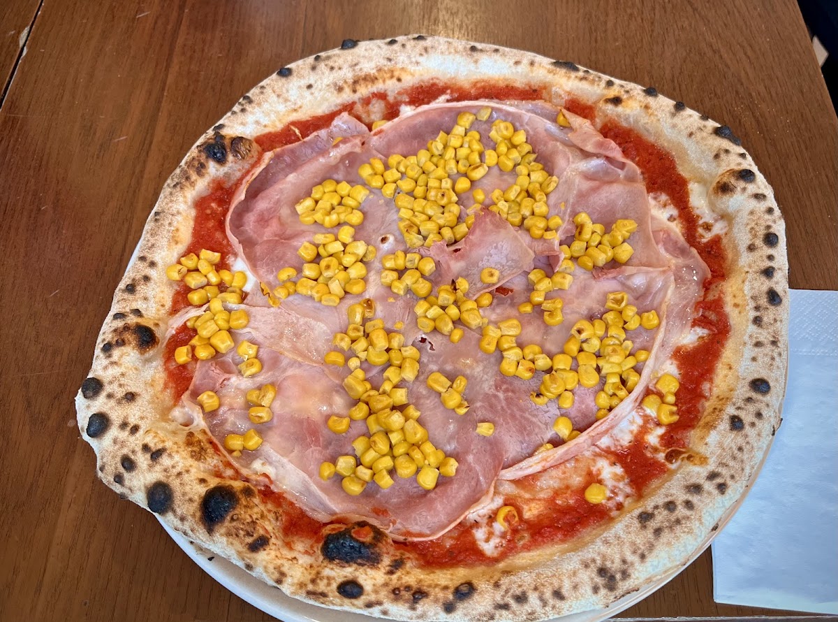 Vito’s Napoletana Pizzéria