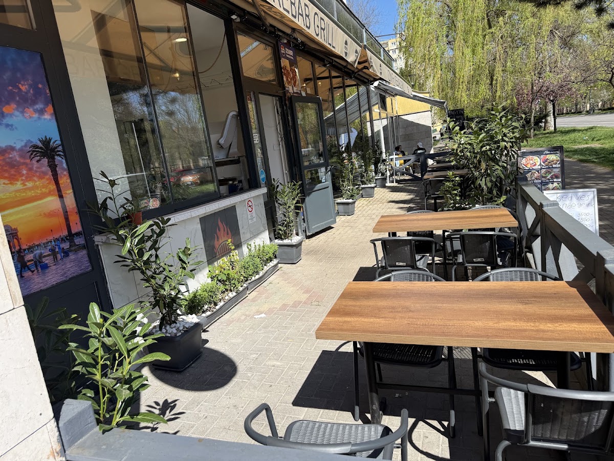 Izmir Kebab Grill