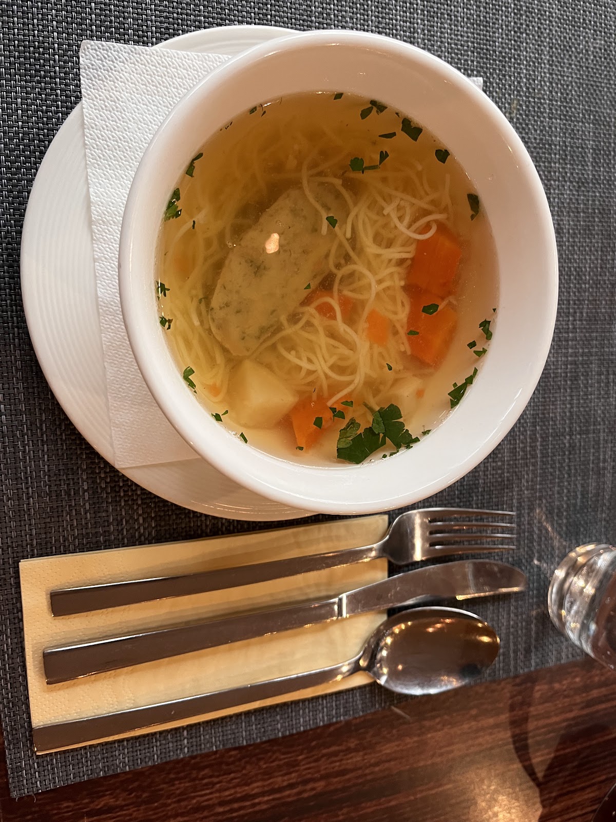 Impresszó Club-Étterem