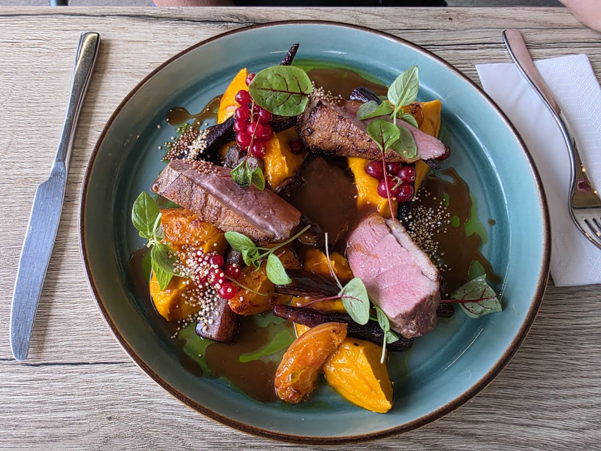 Lignum Bistro&Café