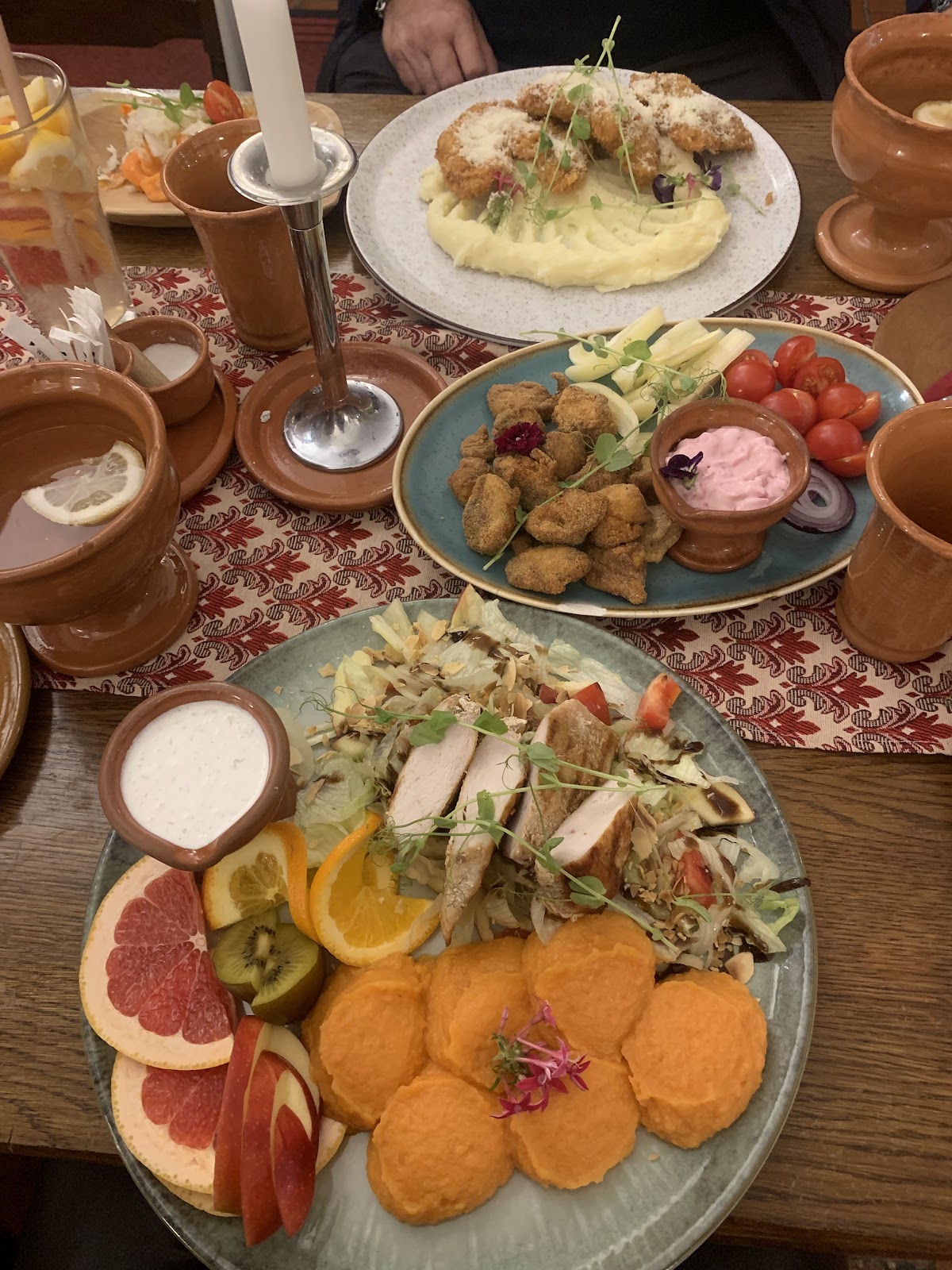 Aranykorona Történelmi Étterem & Látványpince