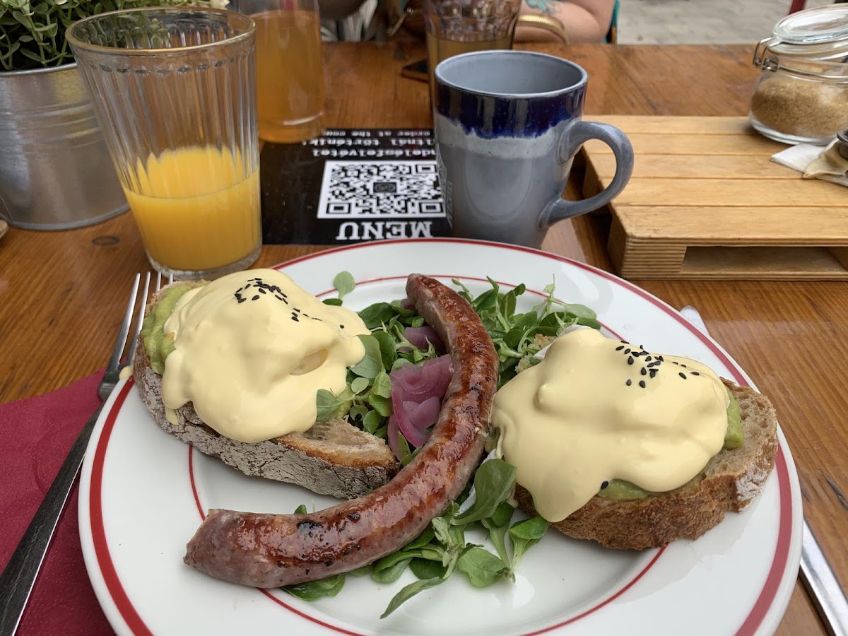 A LEVES és BORSOD BURGER